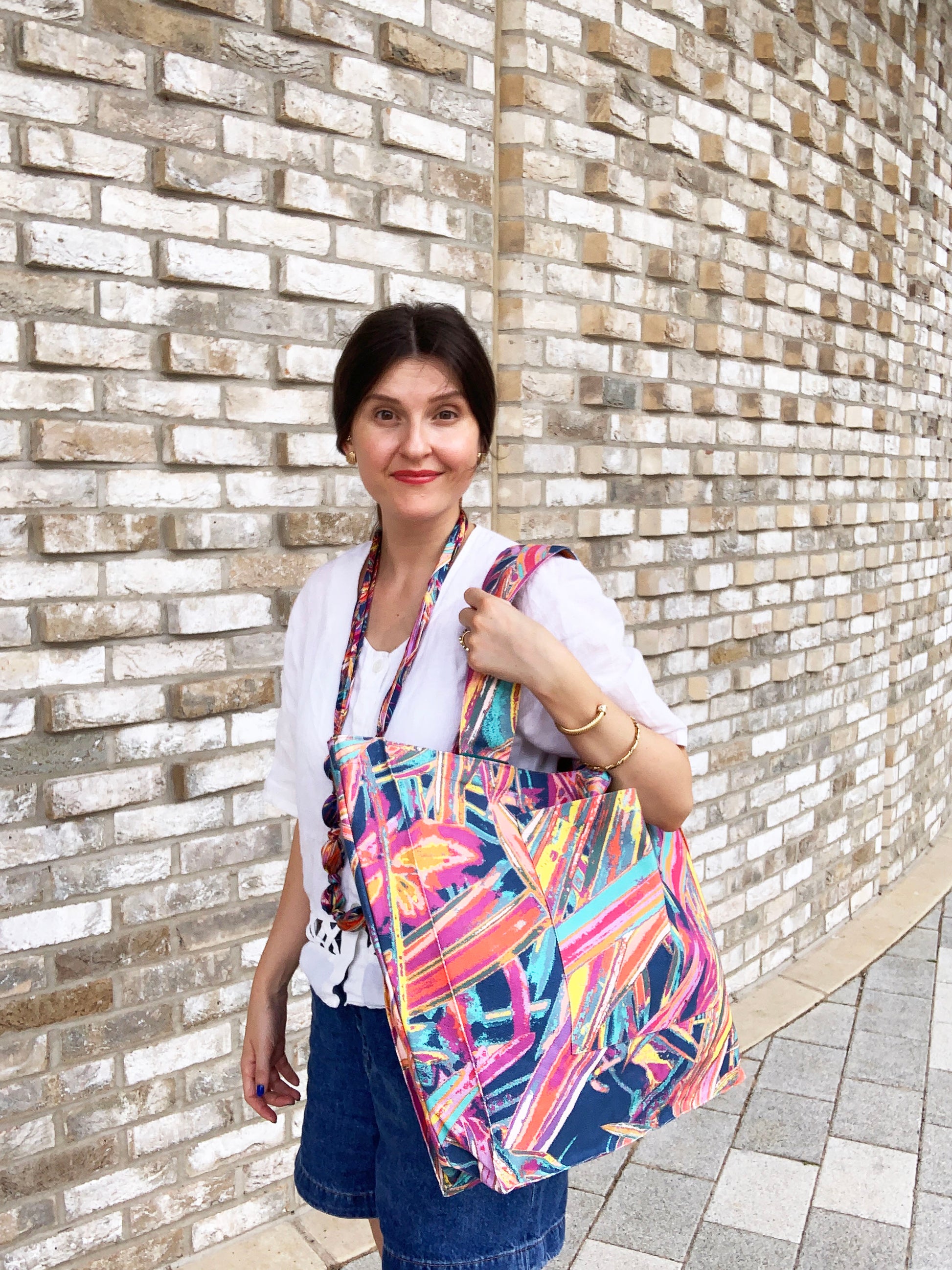 LANYA TROPICANA FROOTI JUNGLE PRINT TOTE BAG SILK NECKLACE WORN