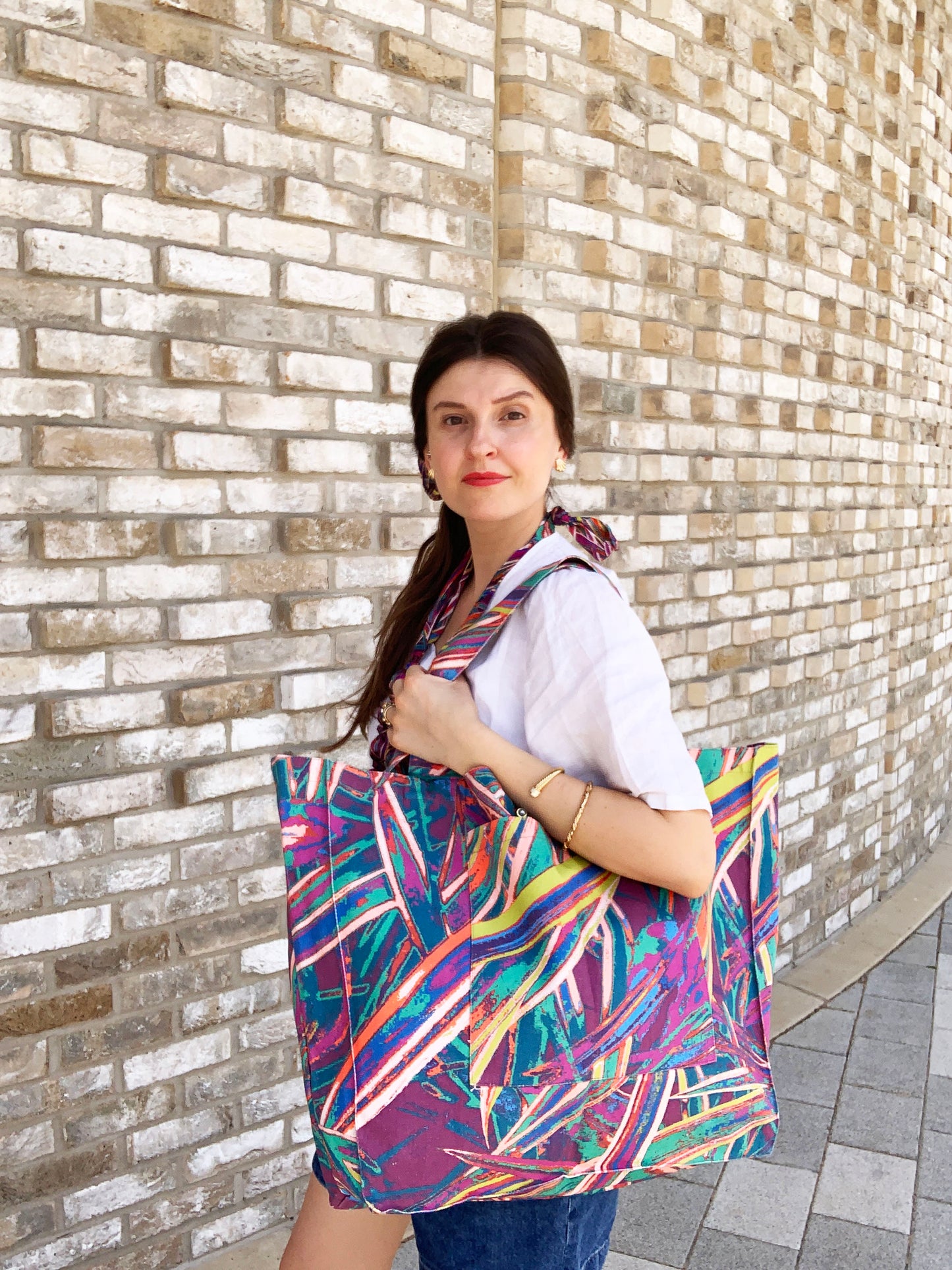 LANYA TROPICANA SUNDOWN JUNGLE PRINT ORGANIC COTTON CANVAS TOTE BAG AS WORN