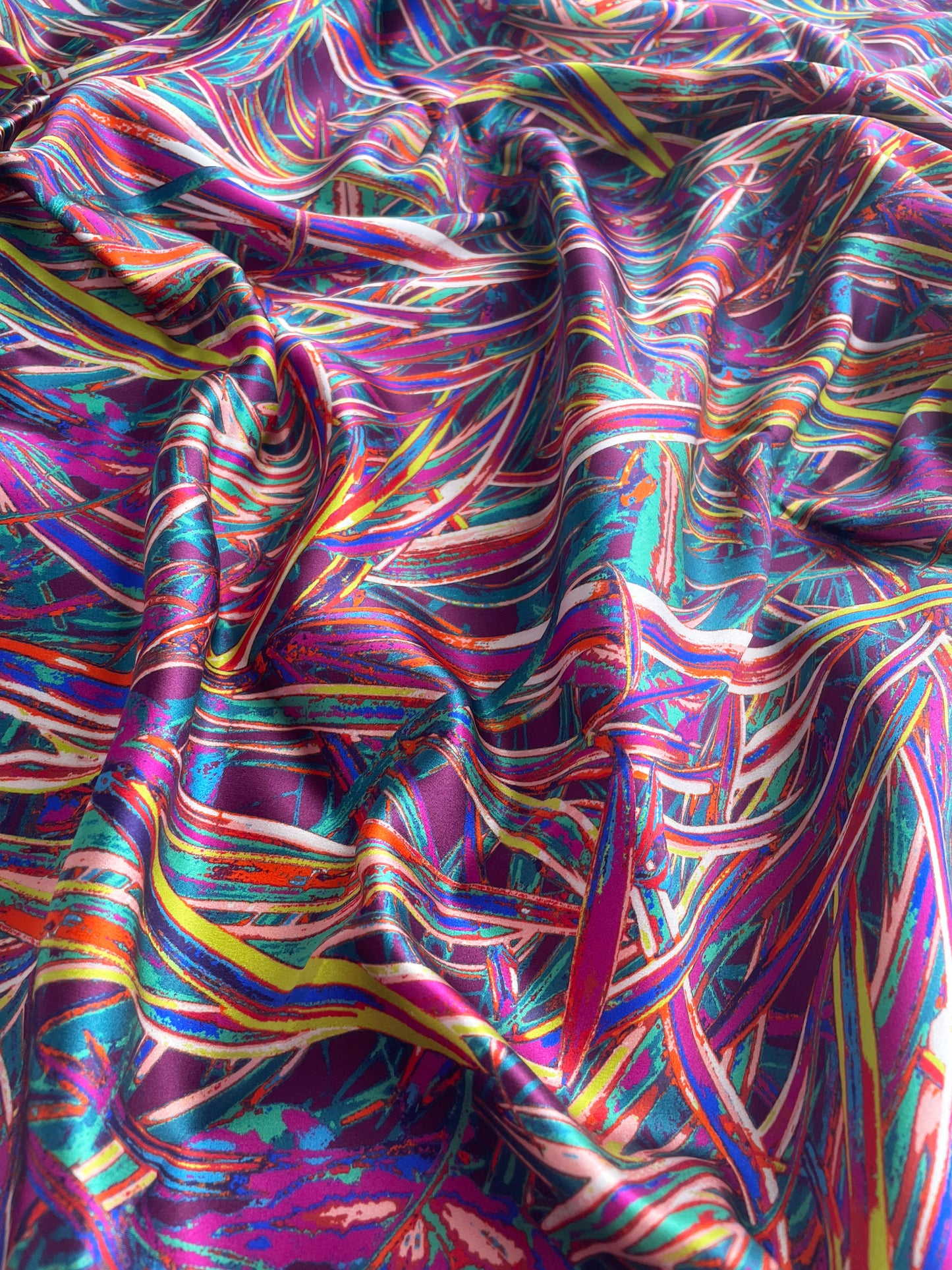 LANYA TROPICANA SUNDOWN JUNGLE PRINT ORGANIC SILK SCARF UPCLOSE PATTERN DETAIL