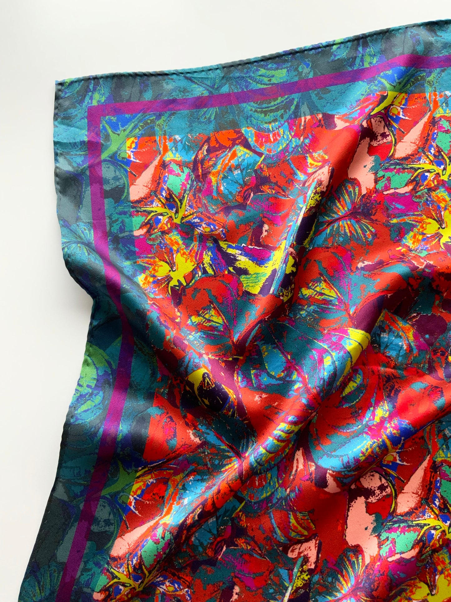 LANYA TROPICANA SUNDOWN ORCHADIA PRINT ORGANIC SILK PRINT SCARF UPCLOSE