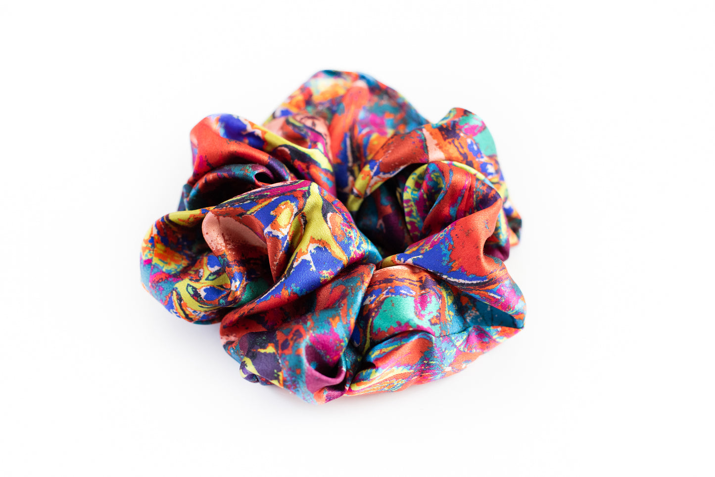 LANYA TROPICANA SUNDOWN ORCHADIA SILK SCRUNCHIE WHITE BG UPCLOSE