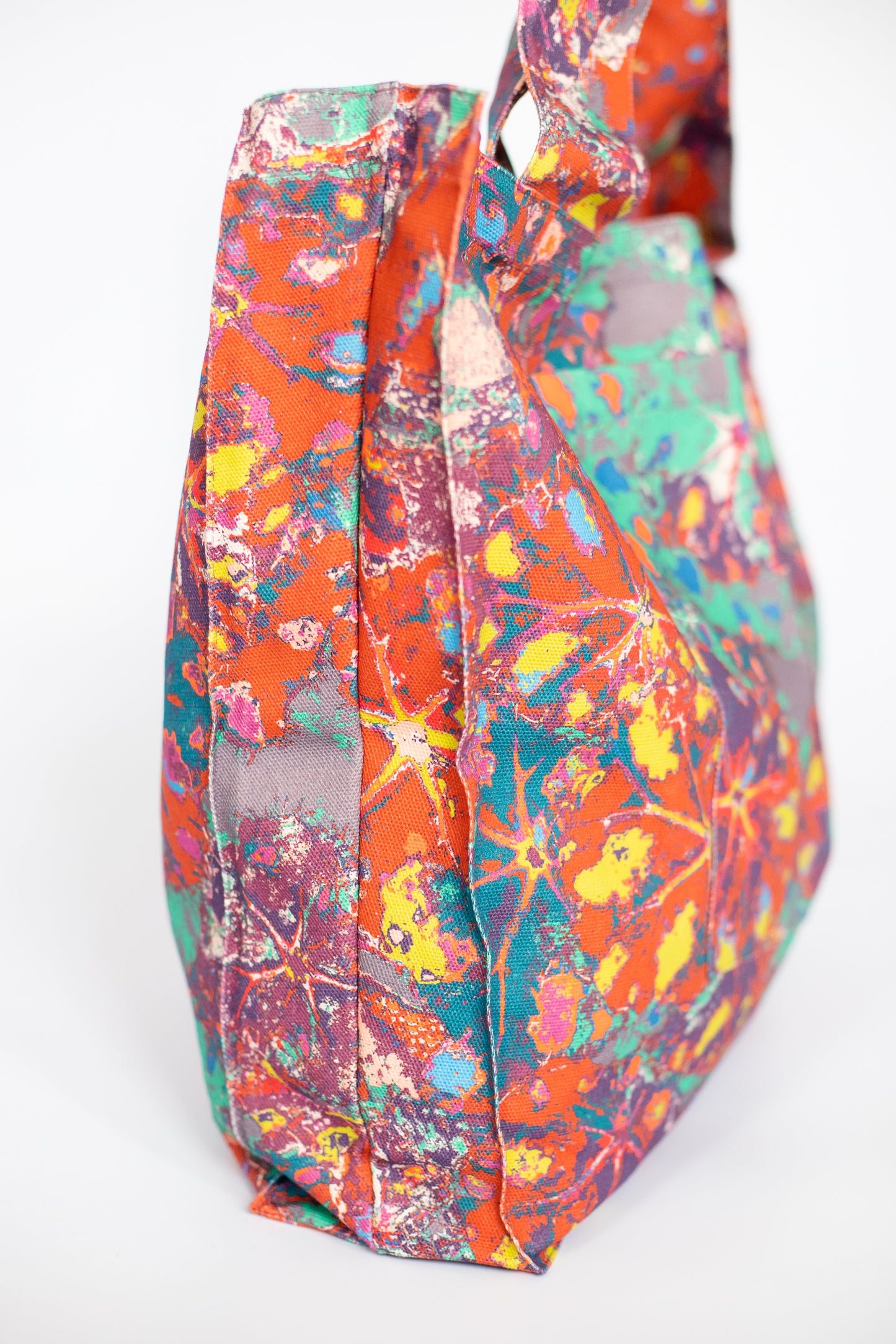 LANYA TROPICANA SUNDOWN REEF PRINTED ORGANIC COTTON CANVAS TOTE BAG SIDE PANEL