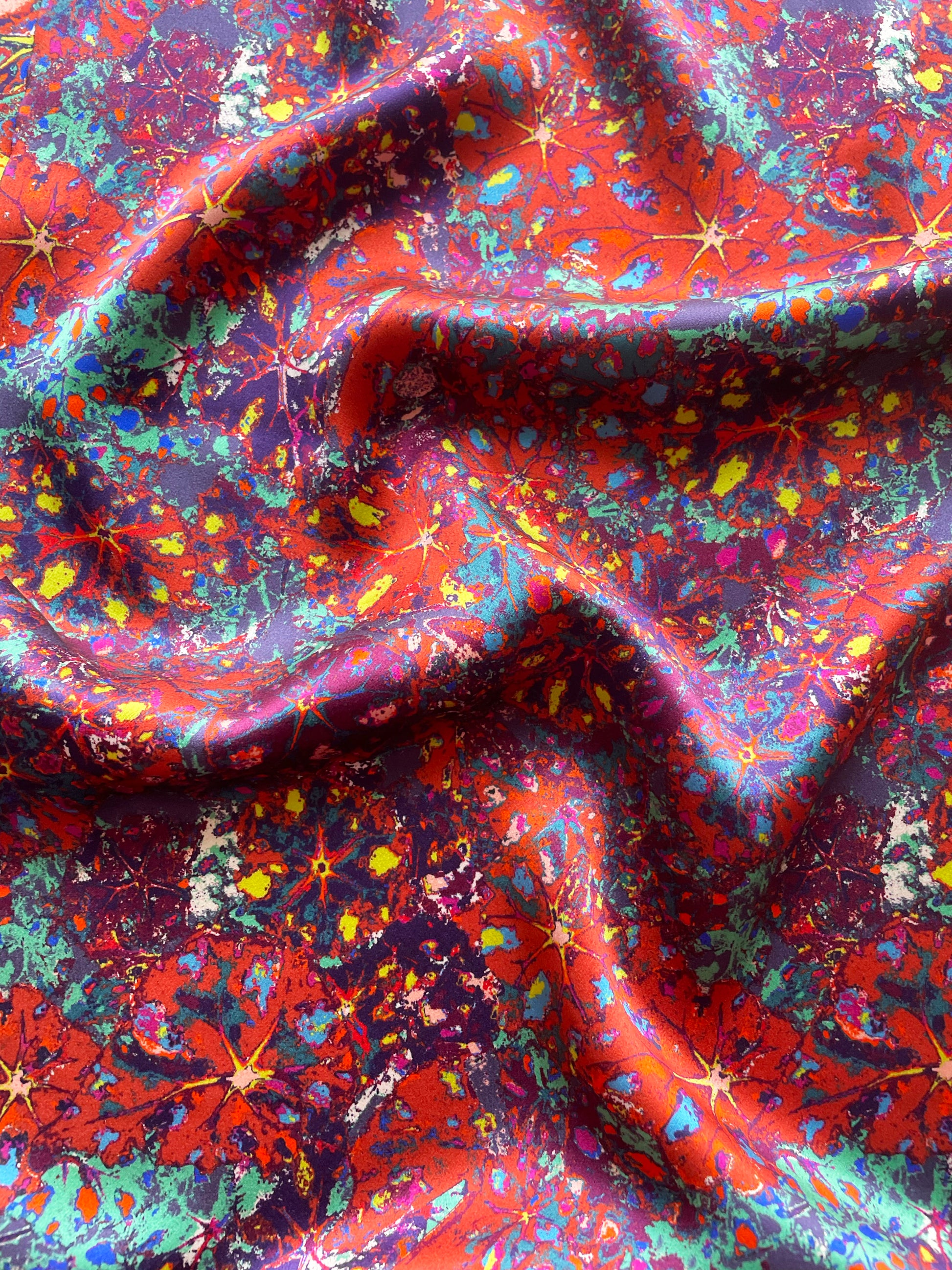 LANYA TROPICANA SUNDOWN REEF PRINT ORGANIC SILK SCARF UPCLOSE PATTERN DETAIL