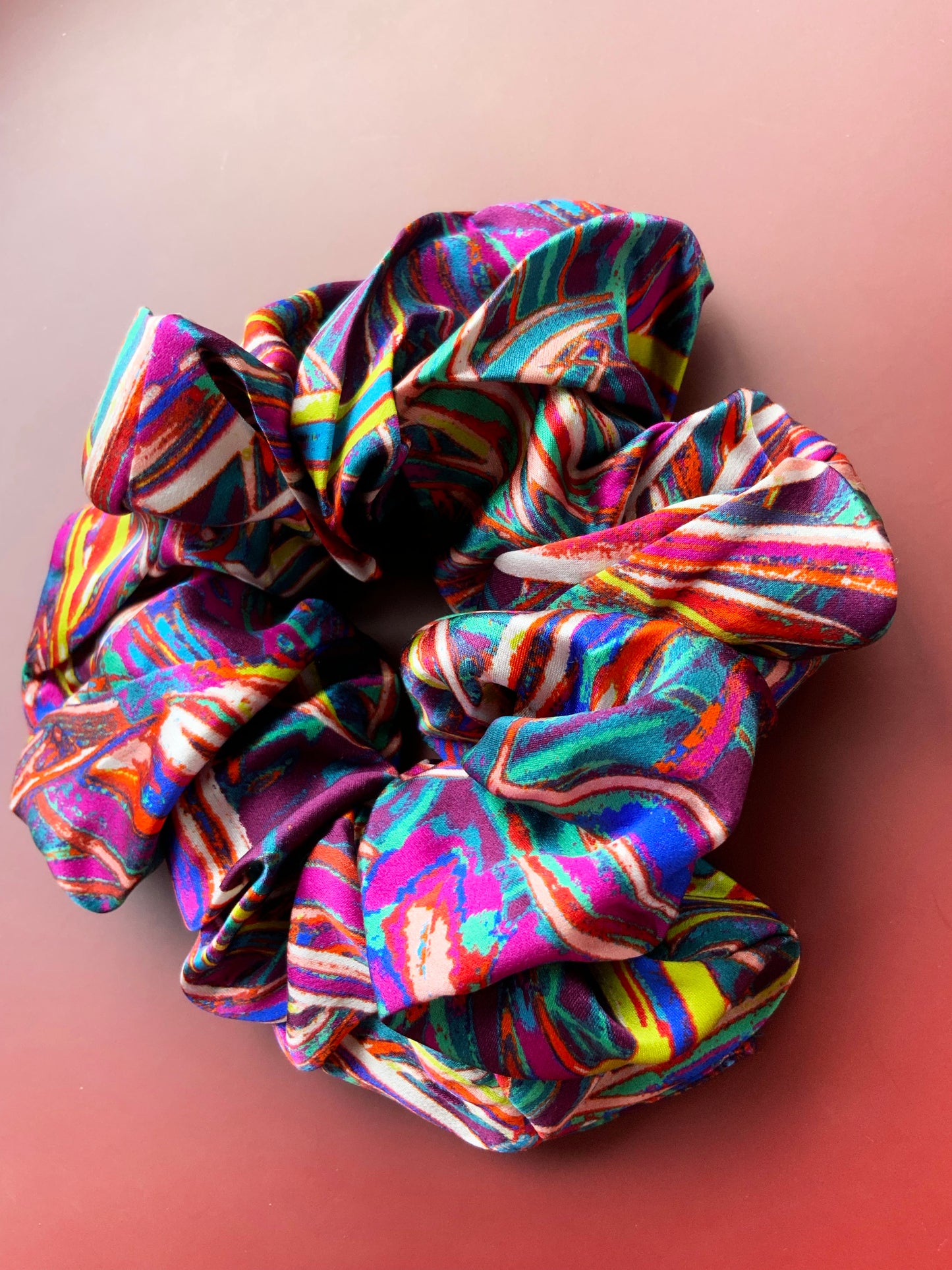 LANYA TROPICANA SUNDOWN SILK JUNGLE SCRUNCHIE UPCLOSE