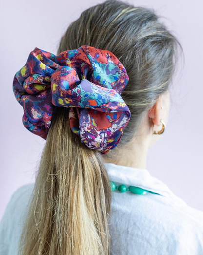 SUNDOWN SUPERSIZED SCRUNCHIE