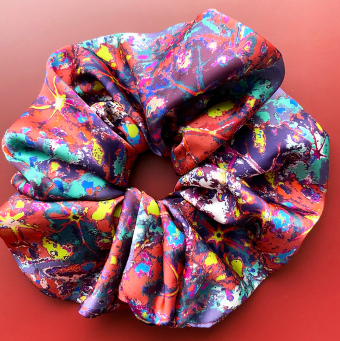 SUNDOWN SUPERSIZED SCRUNCHIE