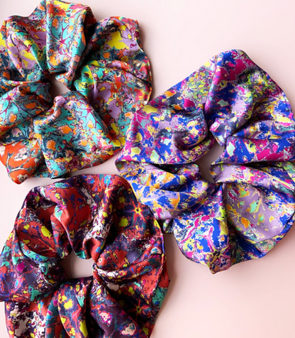 SUNDOWN SUPERSIZED SCRUNCHIE